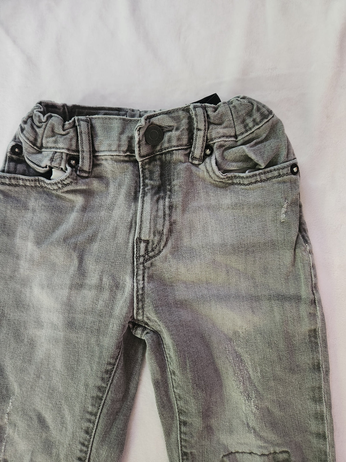 #Gap Kids' Size 6 Gray Distressed Straight-Leg Jeans