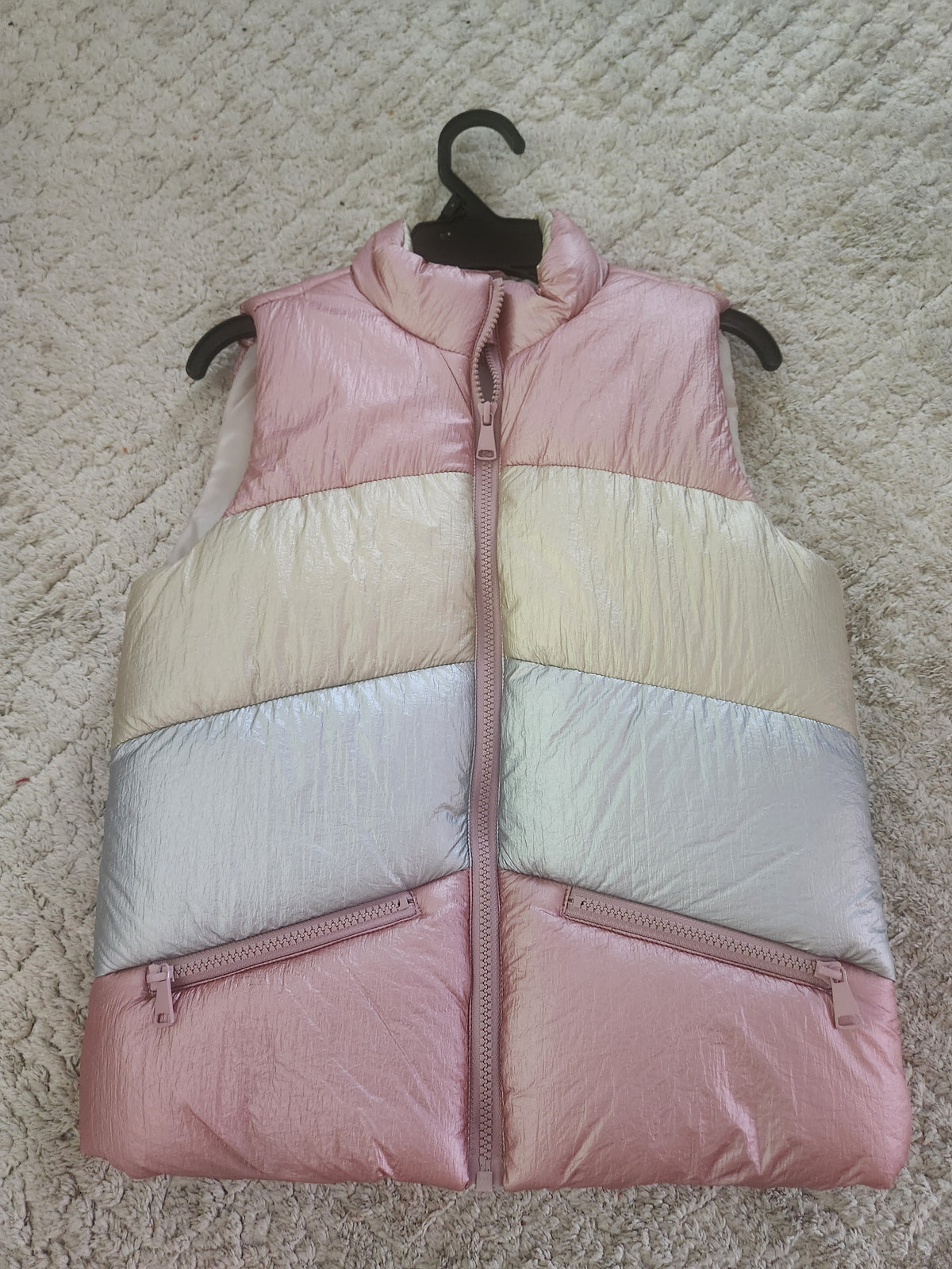 #167 Tucker + Tate Size 8 Quilted Metallic Puffer Vest In Pink Metallic