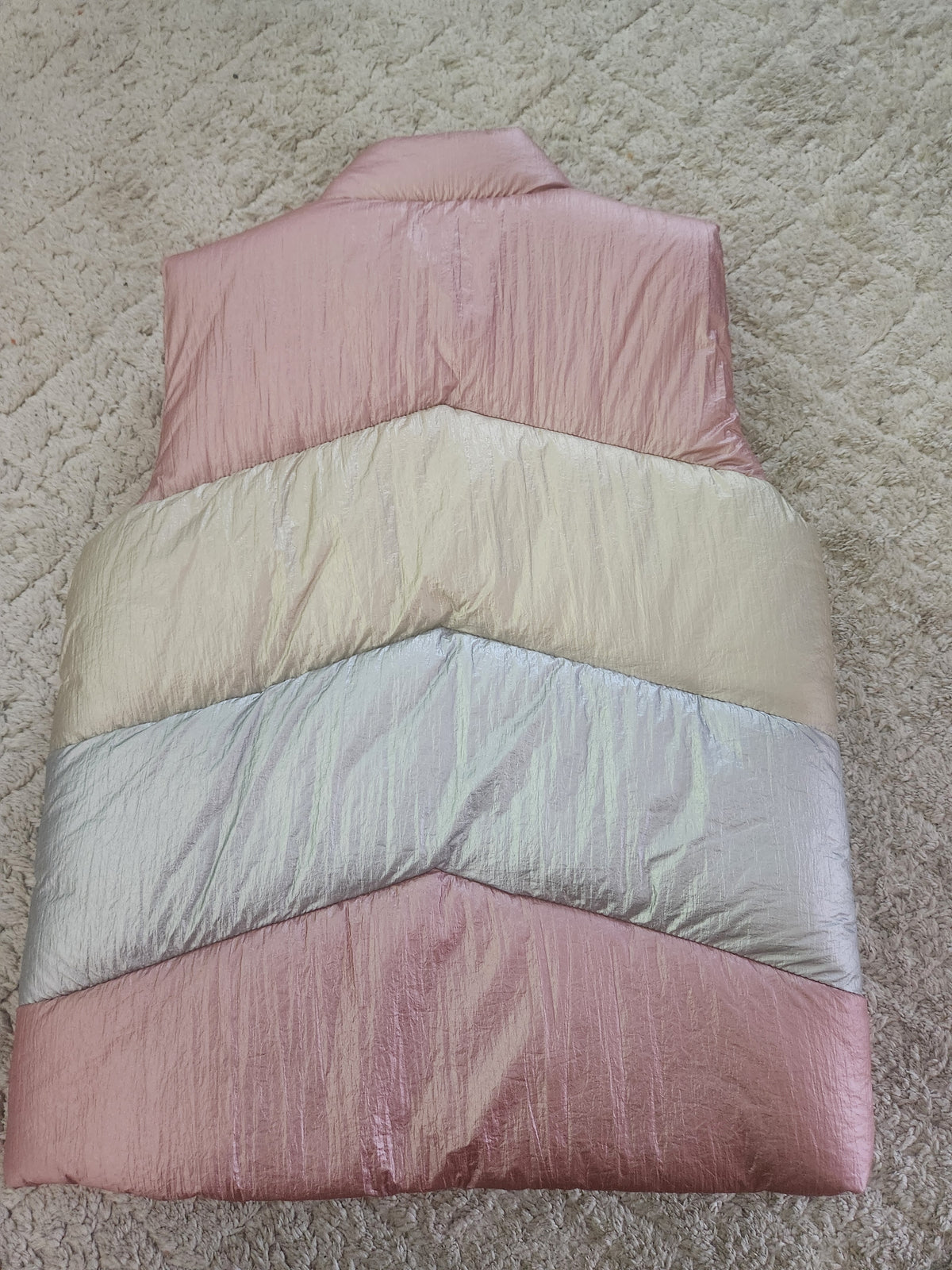 #167 Tucker + Tate Size 8 Quilted Metallic Puffer Vest In Pink Metallic