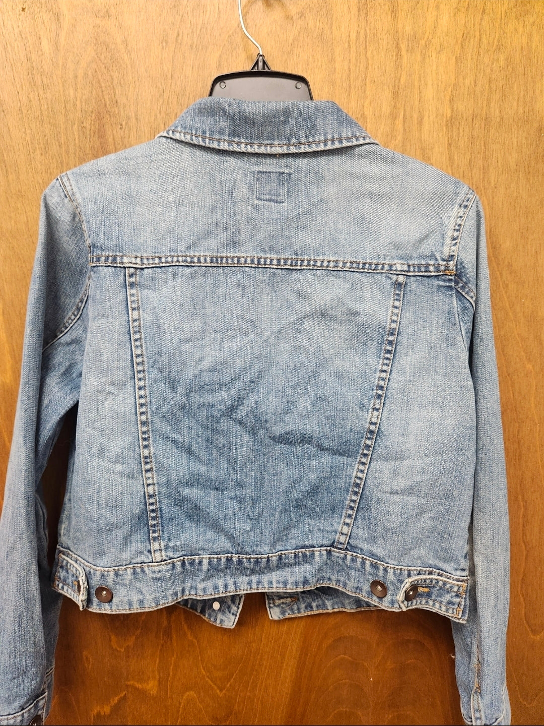 #167 JC Penny's Womens Large Classic Light Blue Denim Jacket