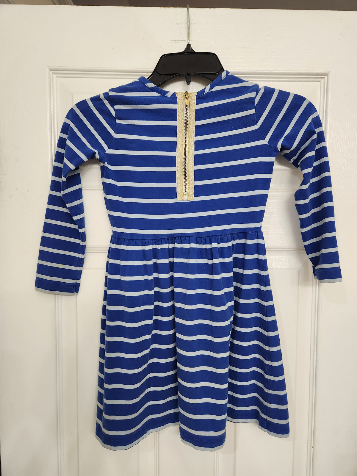 #167 Hanna Andersson GUC 5T Blue Striped Dress