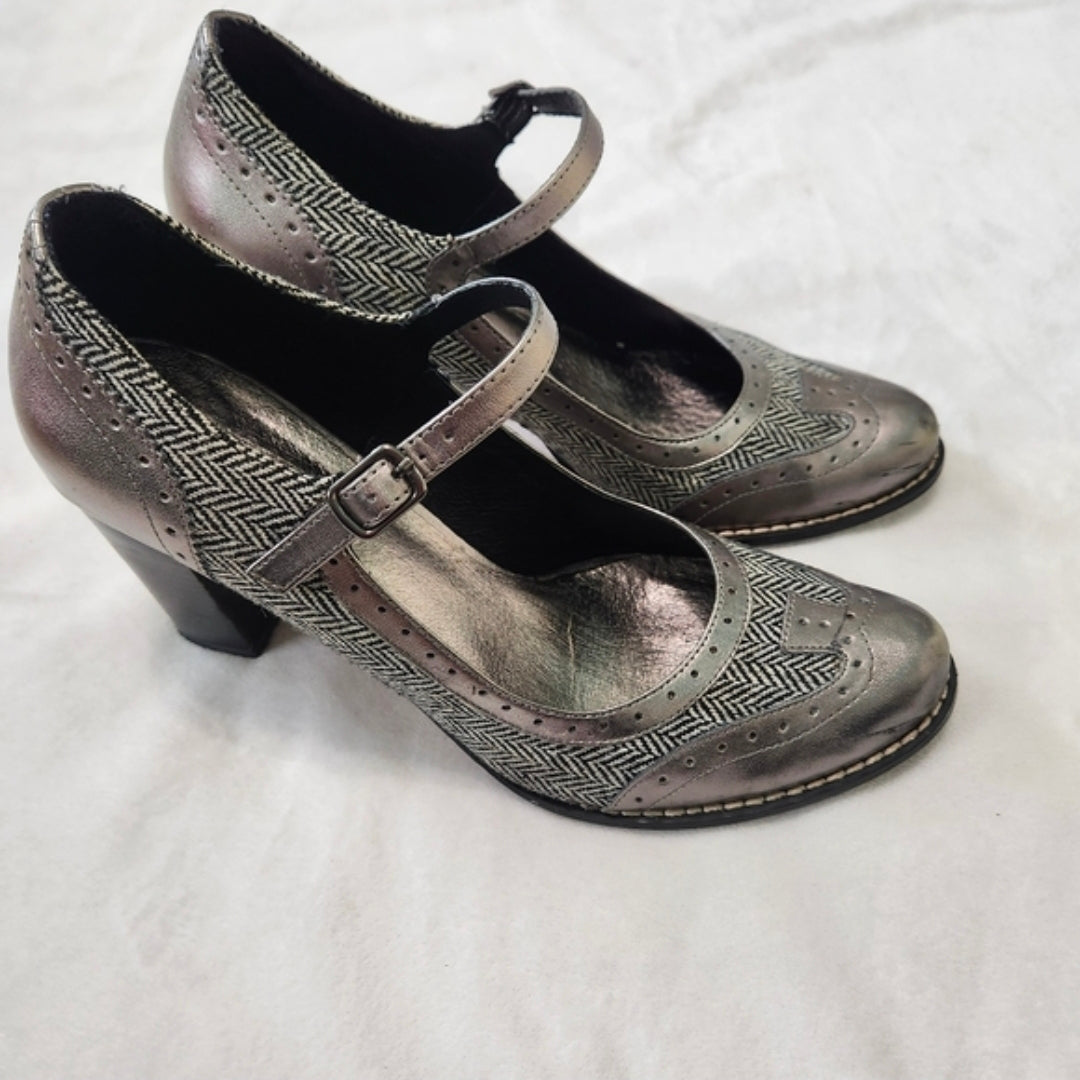 Women's Shoes Sizes 5-8