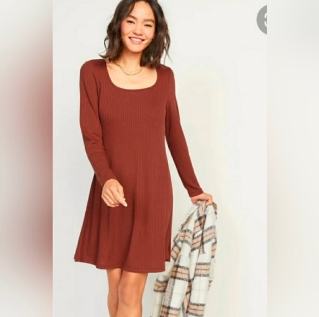 #167 NWT Old Navy Large Long Sleeve A-line Knit Dress
