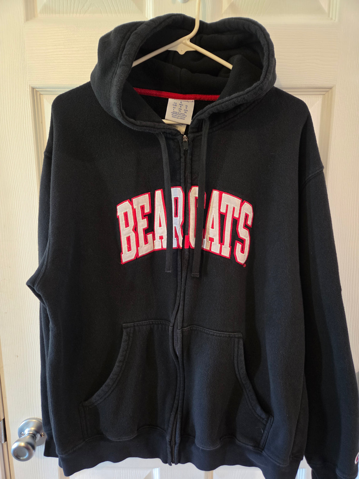 Seller 188 Men's Champion Bearcat hooded zip up size L