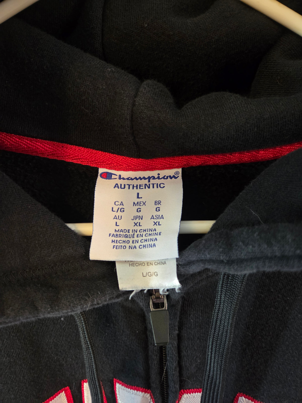 Seller 188 Men's Champion Bearcat hooded zip up size L