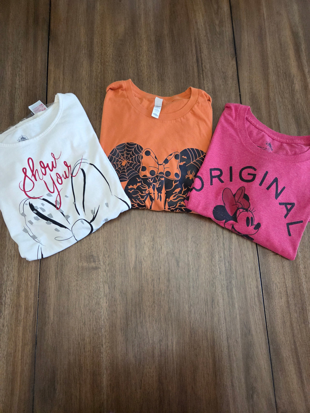 Seller 188 Women's L/XL Disney tops