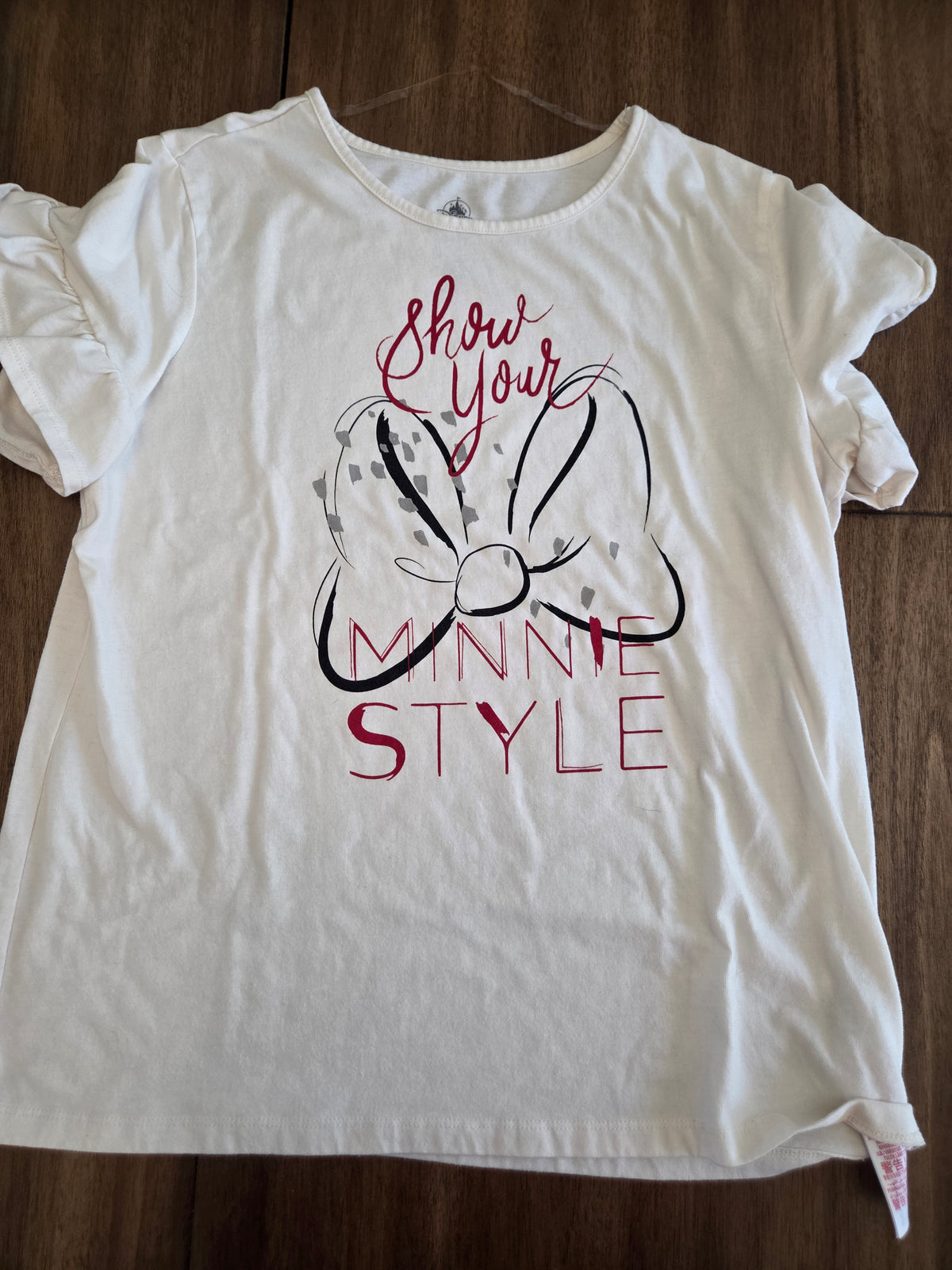 Seller 188 Women's L/XL Disney tops