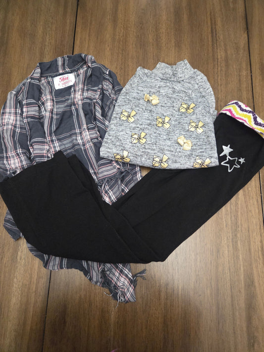 Seller 188 girls size 7 top and pants bundle