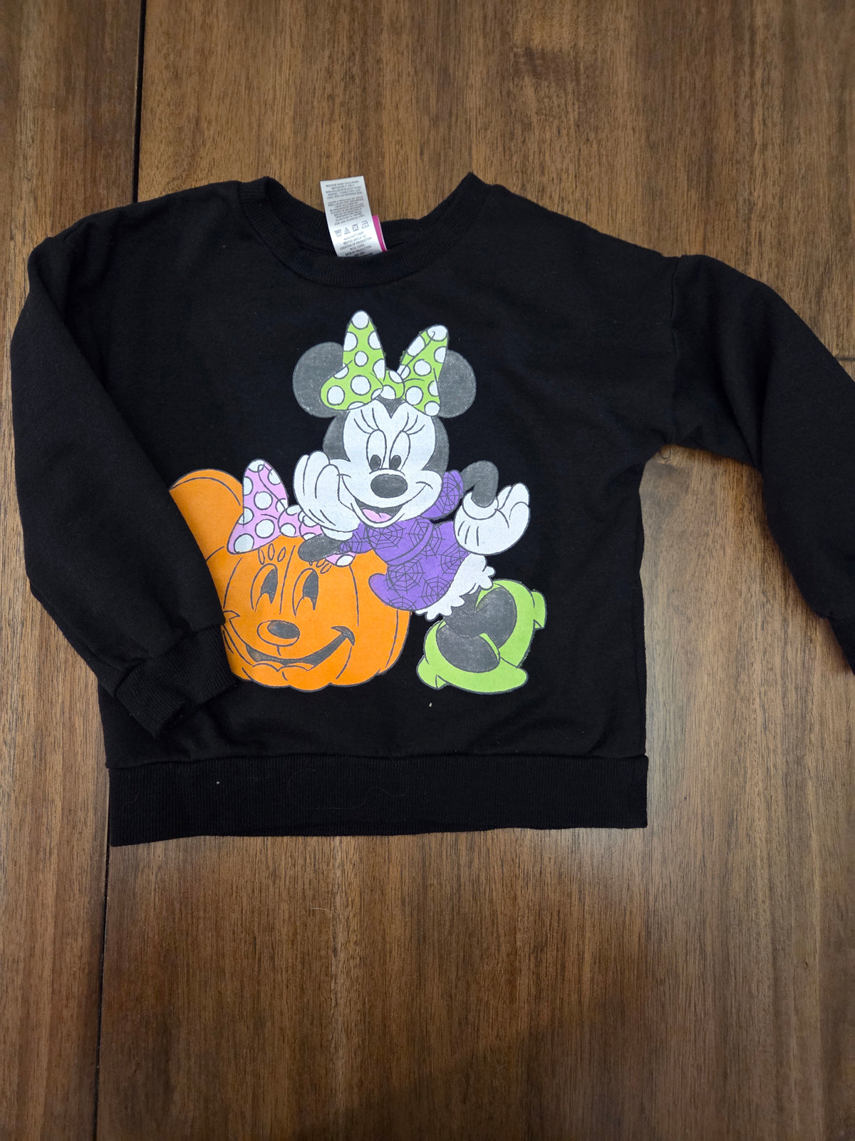 Seller 188 Girls halloween sweatshirts size 3T