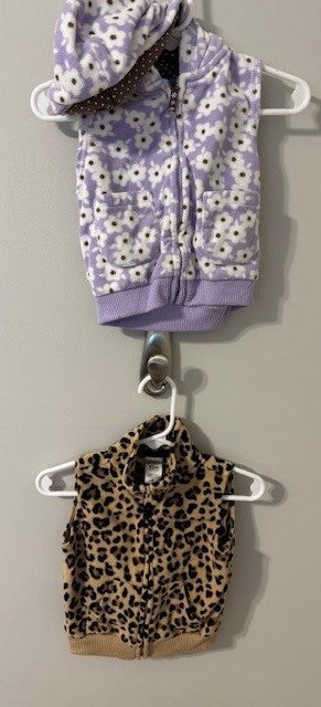Seller #141 Two Piece Vest Set GUC size 12M SR