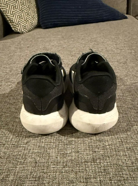 Seller #179 | ADIDAS Boys Gym Shoes | Toddler 9K