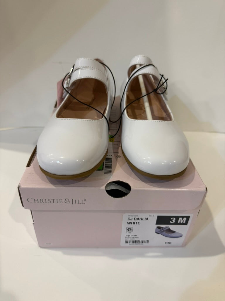 Seller #142 NWT Girls size 3 Christie & Jill white dress shoes
