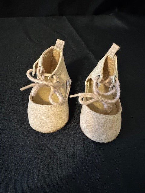 Seller #141 Old Navy Baby Shoes VGUC size 0-3M SR