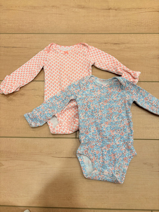 #37 NB Girls Carter's Long Sleeve Bodysuits Onesies with Mitten Sleeves