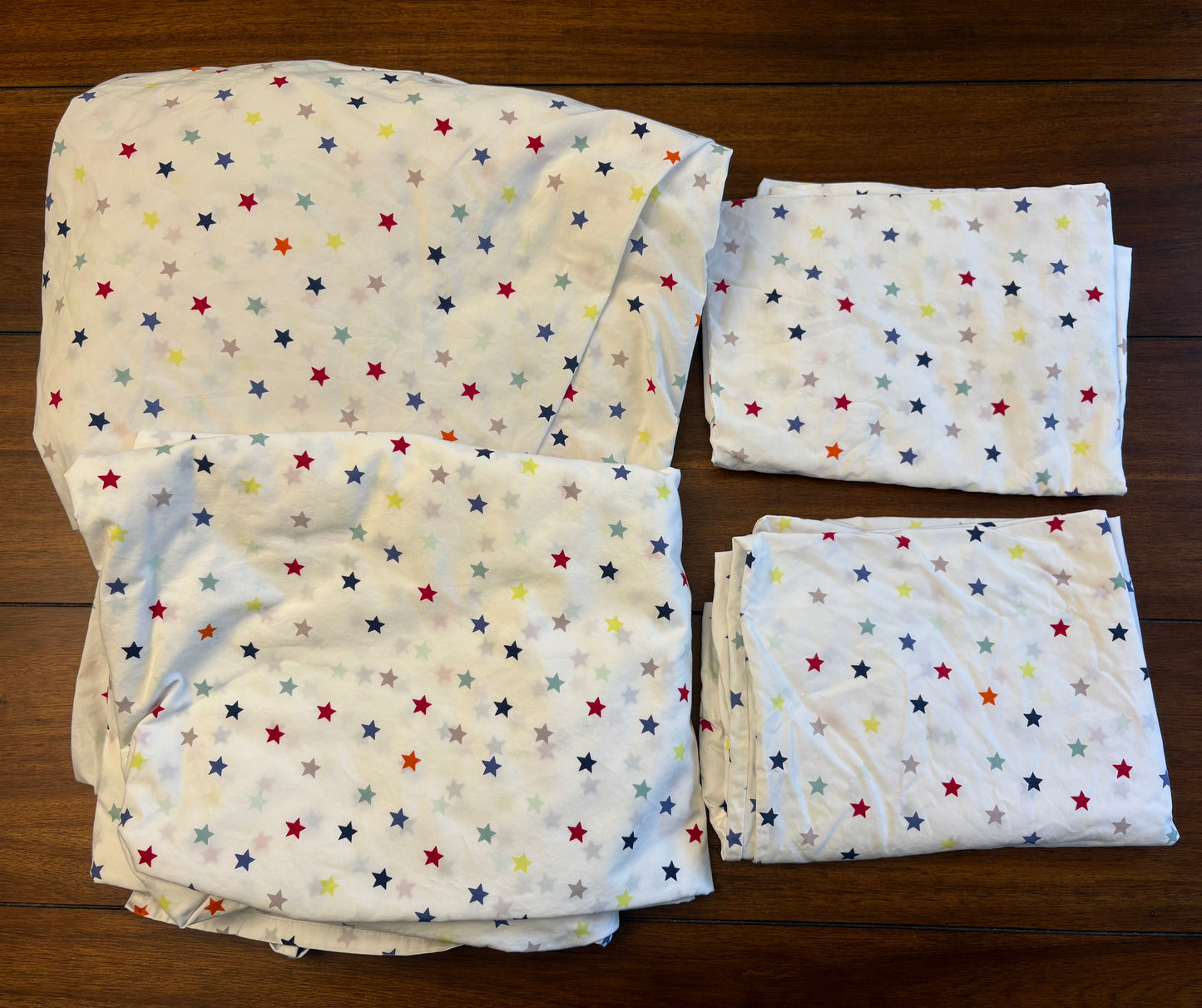 Seller #210 Pottery Barn Kids Size Full 100% Organic Cotton White with Colored Stars Sheet Set