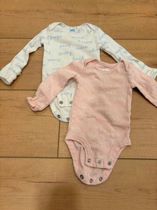 #37 NB Carter's Long Sleeve Bodysuit Onesies with Mitten Sleeves