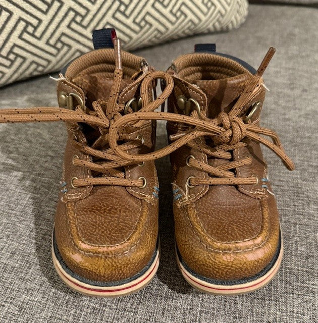 Seller #79 | Toddler Boy Brown Boots | Toddler Size 6