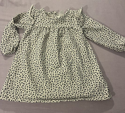 #211 18m Cream/Flower Dress