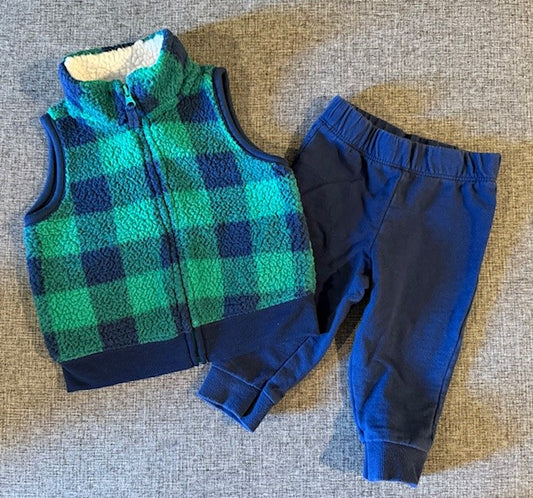 Seller #79 | Carters Fleece Vest & Pants Set | Baby Boy 9mo
