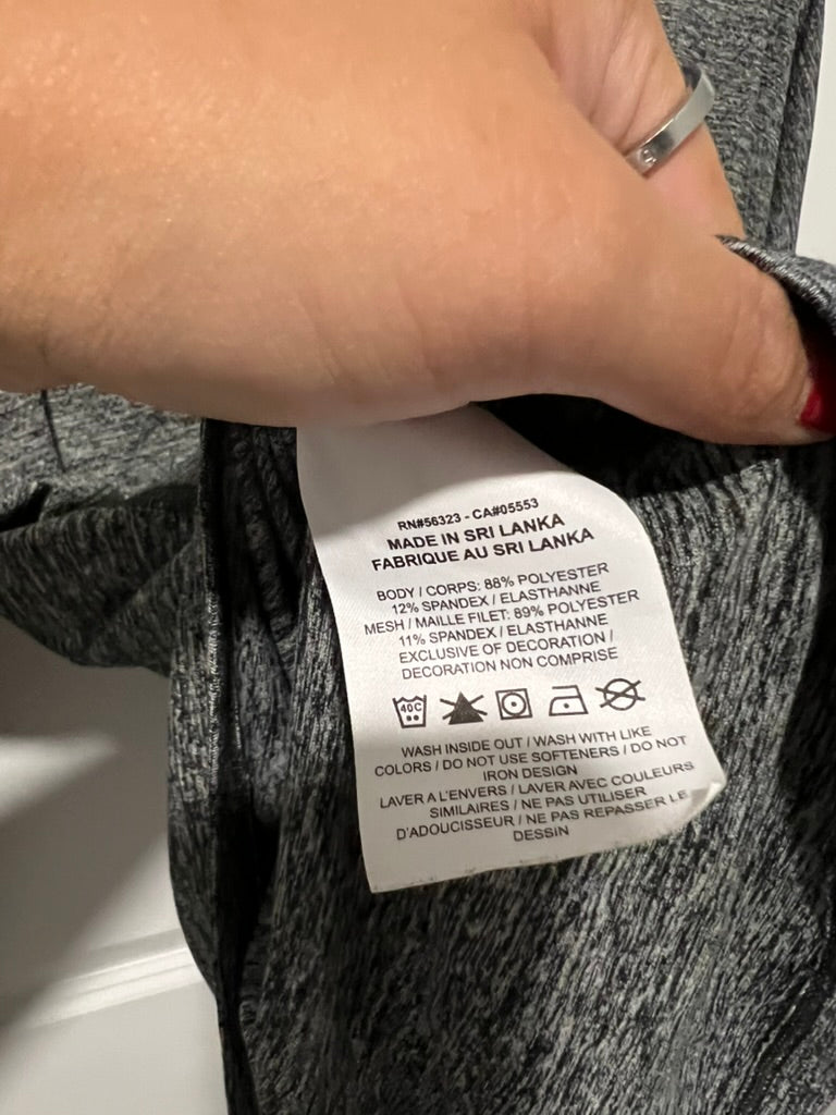 Seller #76 - Nike Dri-FIT Long Sleeve Quarter-Zip Orangetheory Fitness Coach Size Medium Gray