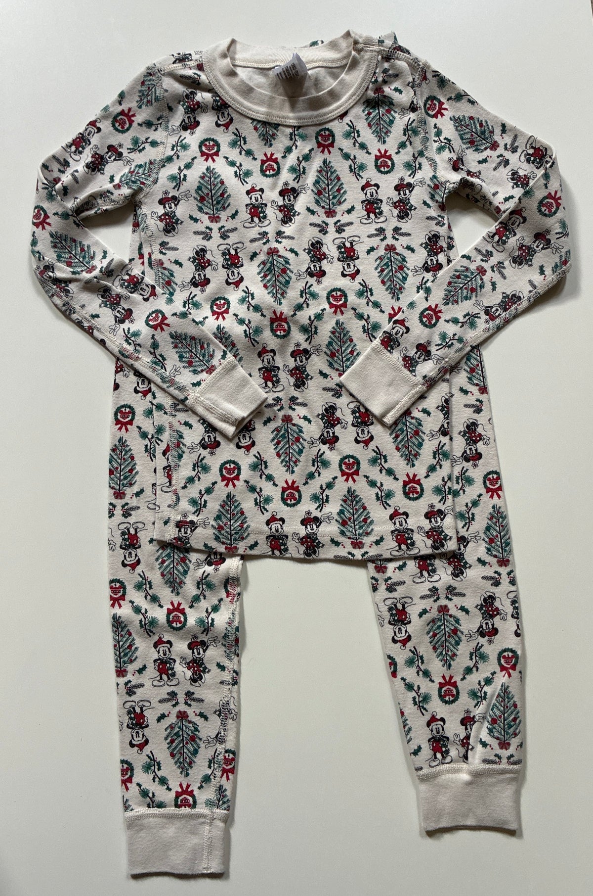 Seller 76 Hanna Andersson Disney Pajamas Size 6/7