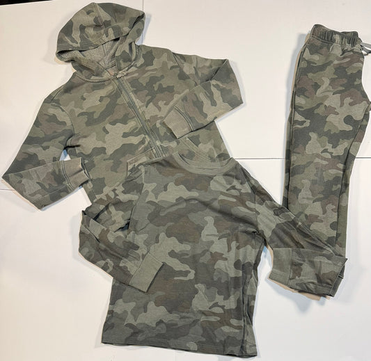 #141 Boys Medium 8 Cat & Jack Camo Hoodie, T=shirt  and Jogger Set