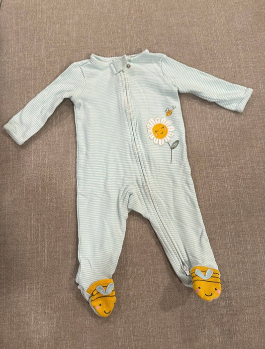 #145 Carters daisy & bee sleeper Girls 3 mth EUC