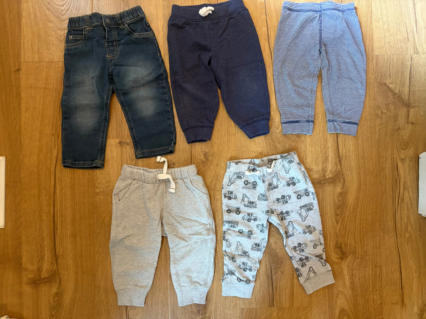 #6 - Carters Boys Assorted Pants (5 pairs) - 12 months