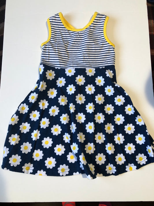 REDUCED PRICE 4 t NWOT girl dress. Navy yellow flowers