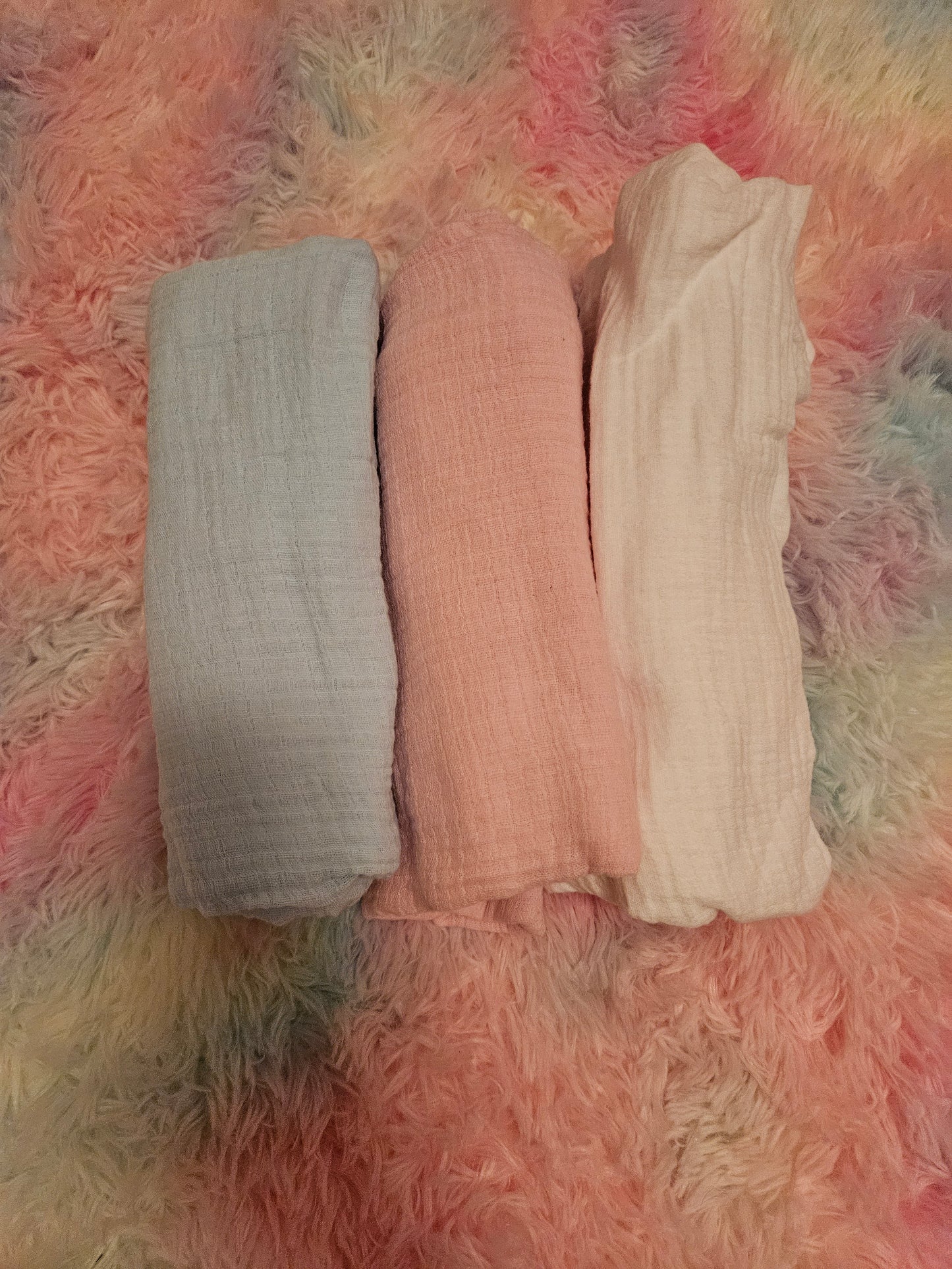 Muslin swaddle blanket bundle x3 blue, pink, white