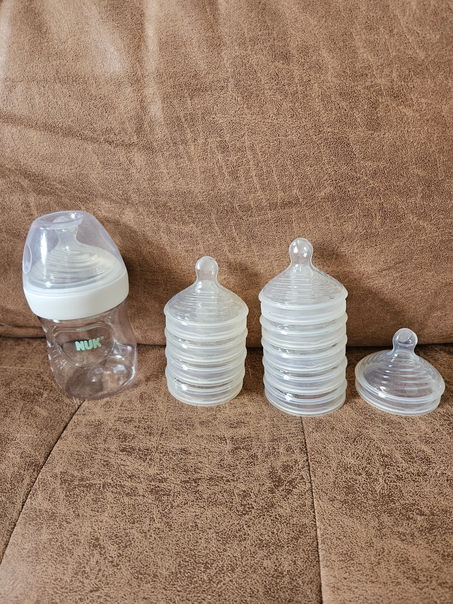 *REDUCED: NUK Simply Natural 1 bottle and nipple set