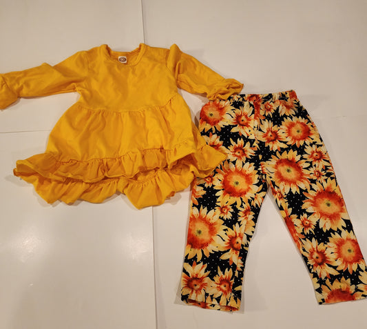 Girls sixe 90 18-24 mos boutique outfit