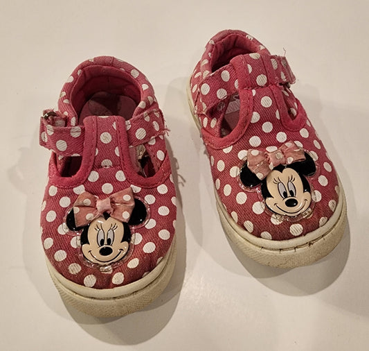 Girls toddler 6 Minnie mouse gym shoes