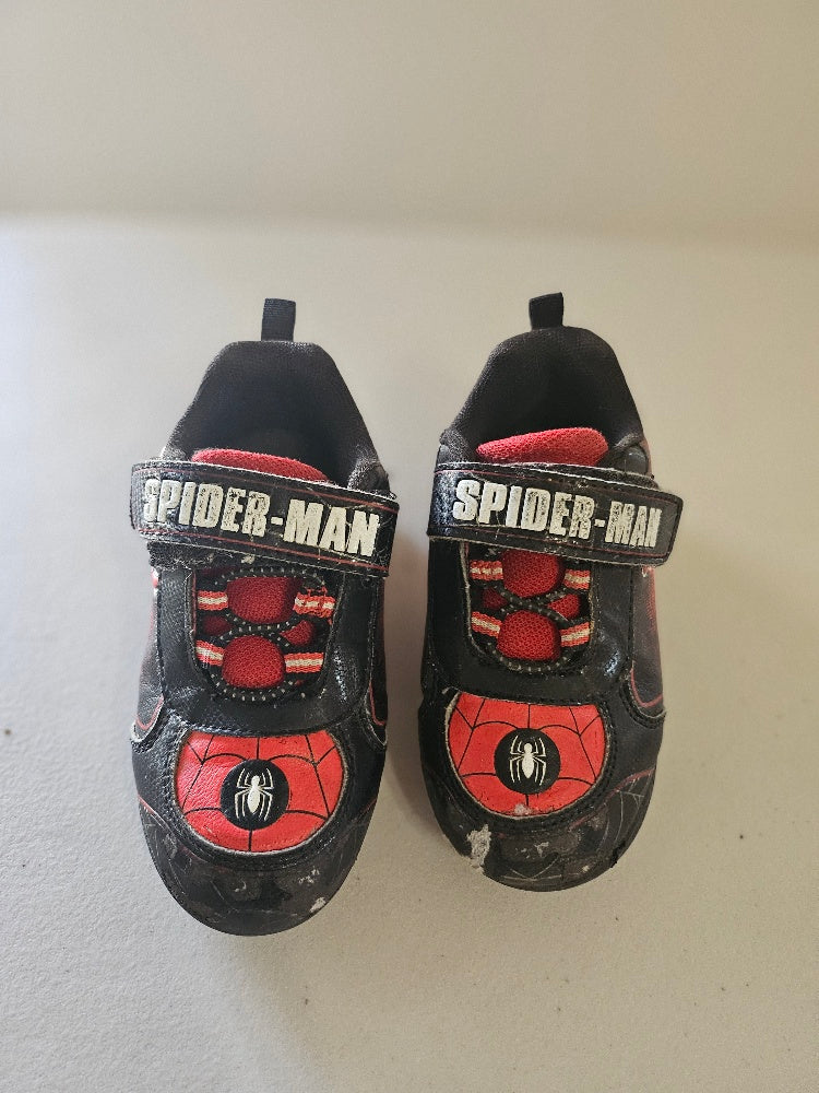 Marvel Lightening Spiderman Shoes 7.5