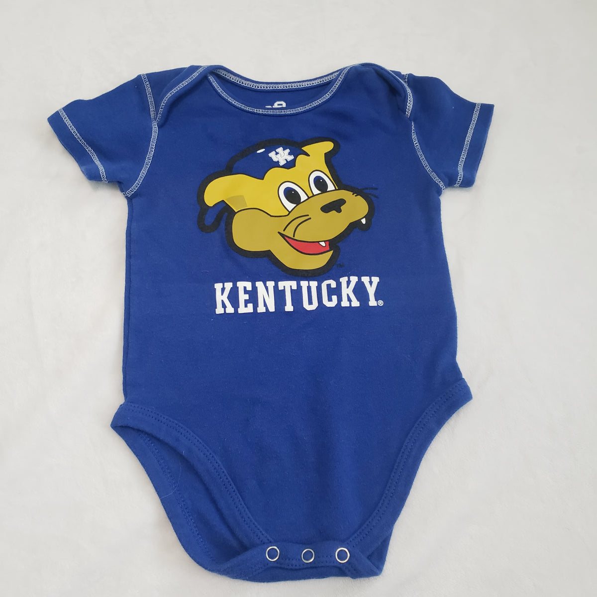 #167 Kentucky UK Baby 18 Months Short Sleeve Onesie