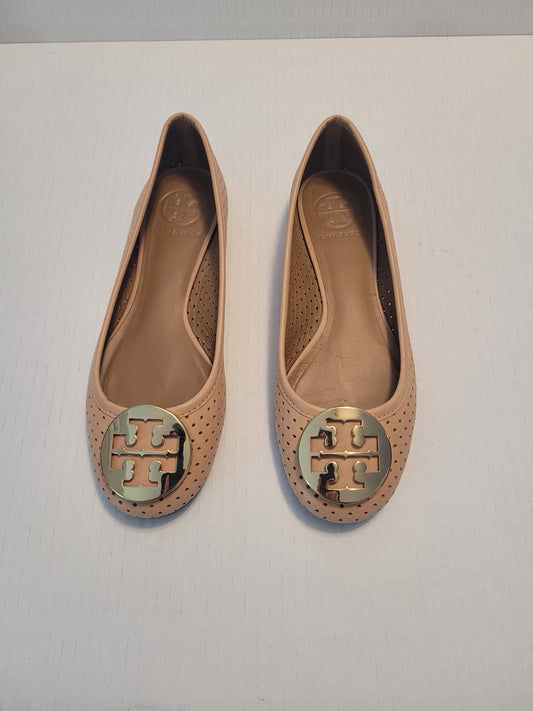 #96B Tory Burch NWOT Nude Flats Size 6