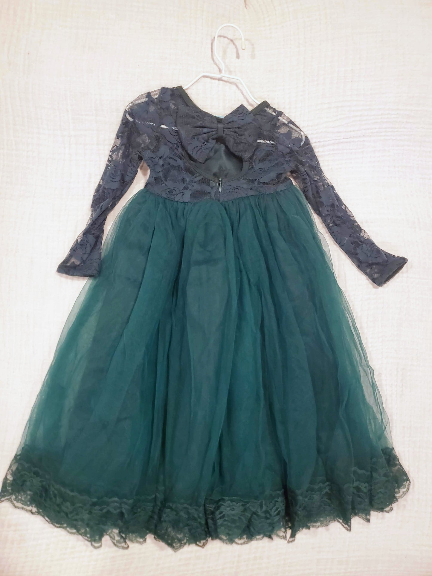 #58 Just Couture Emerald Green fancy lace and tulle dress long sleeve and long girls size 2