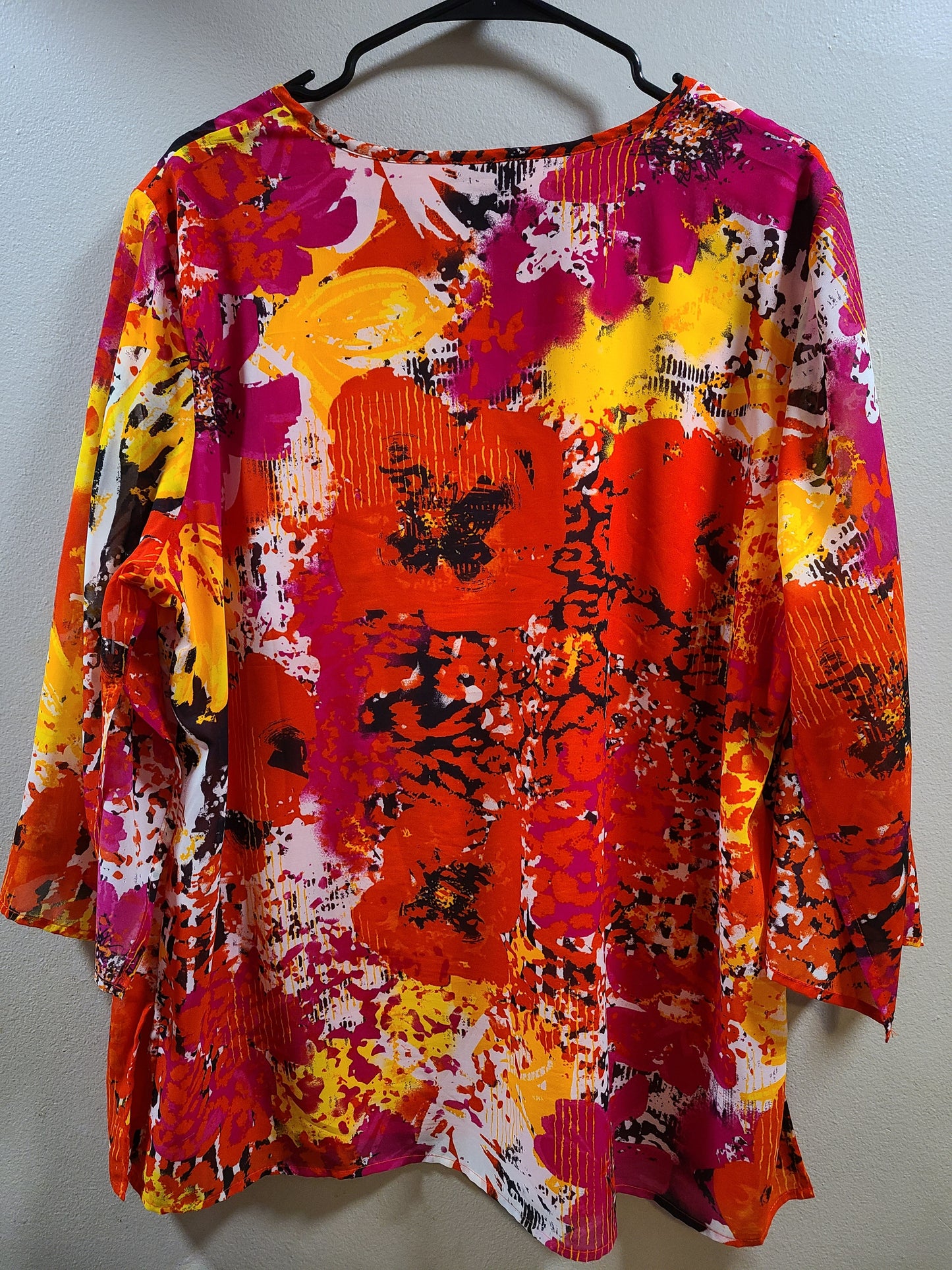 #66 Multiples Women Size 1x top