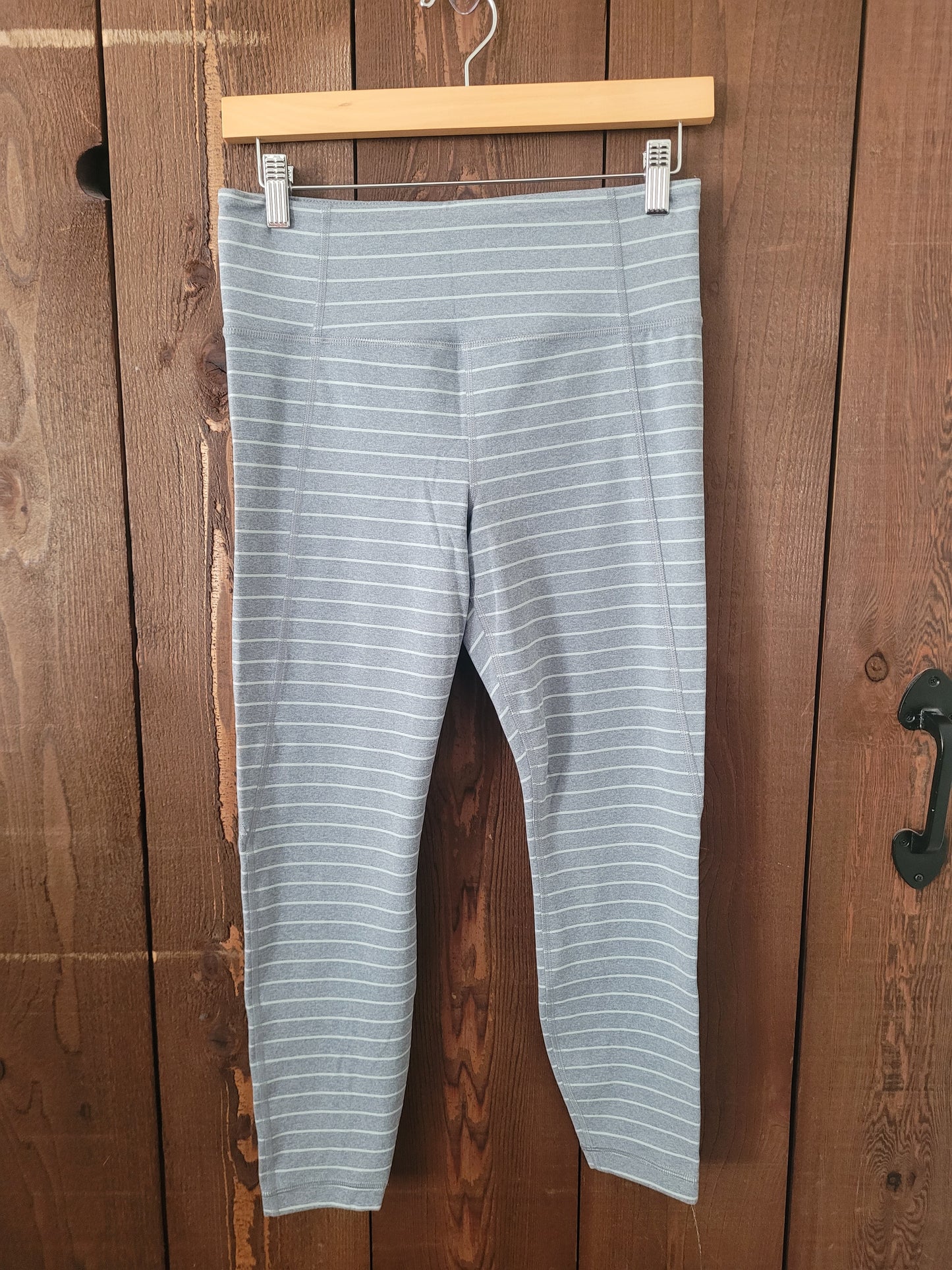 #96B Athleta Women's Salutation Striped Leggings Size M