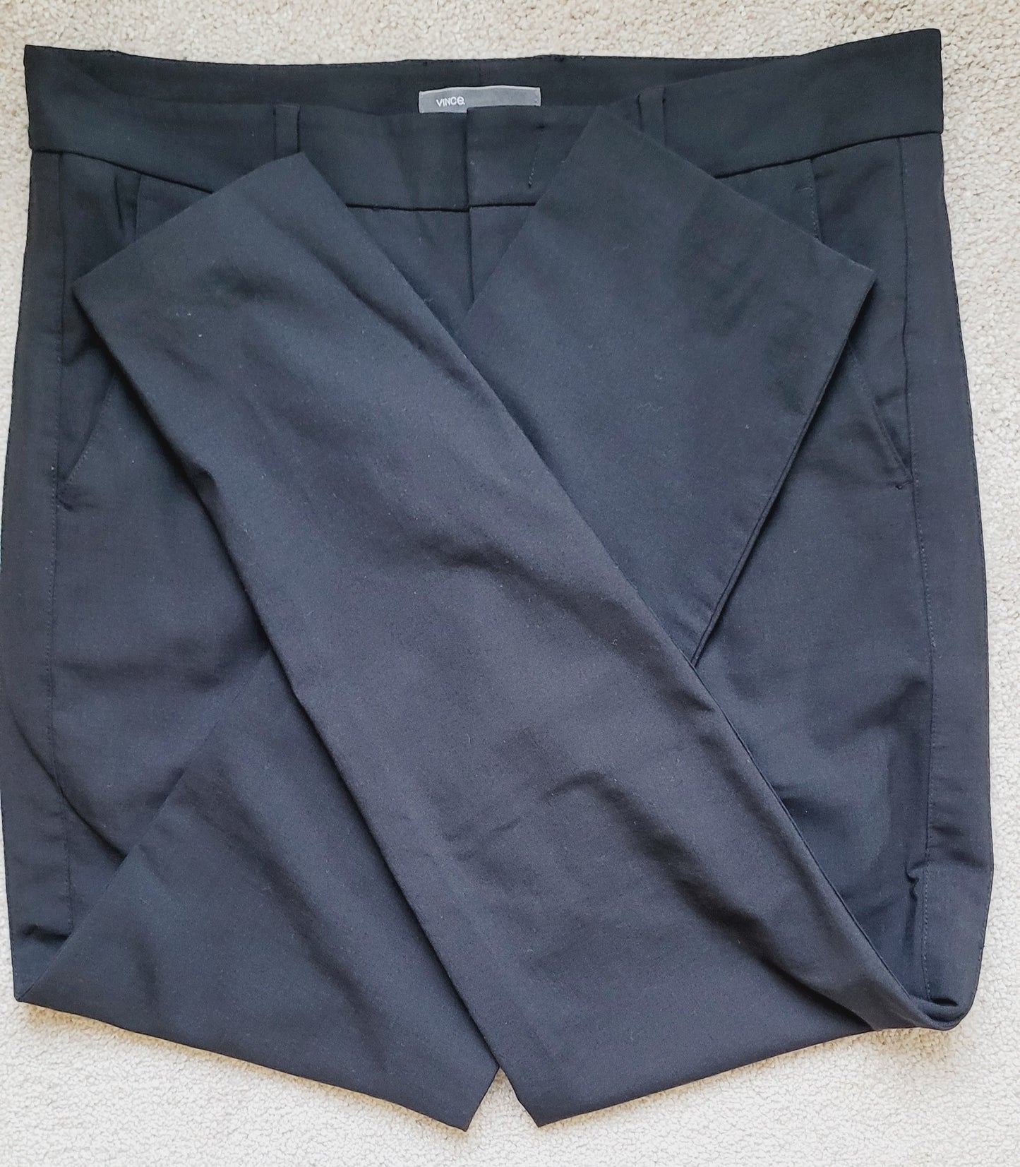 #65A Vince Women's Black Dress Pants Size 6