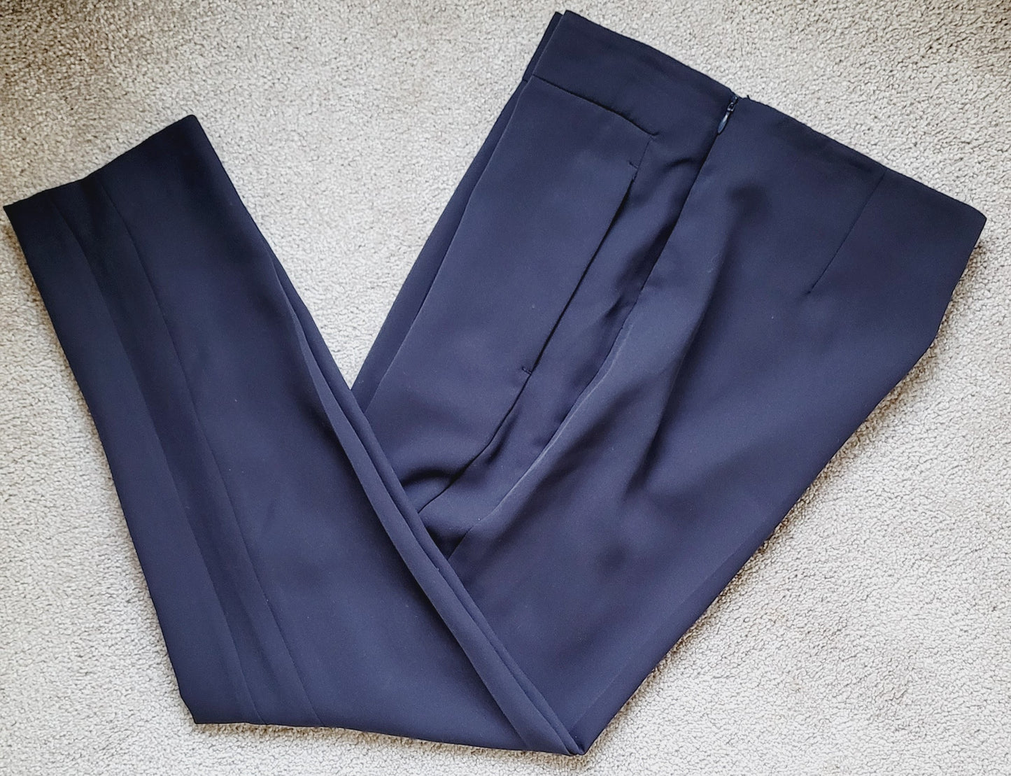 #65A Women's theory Dress Pants Size 6