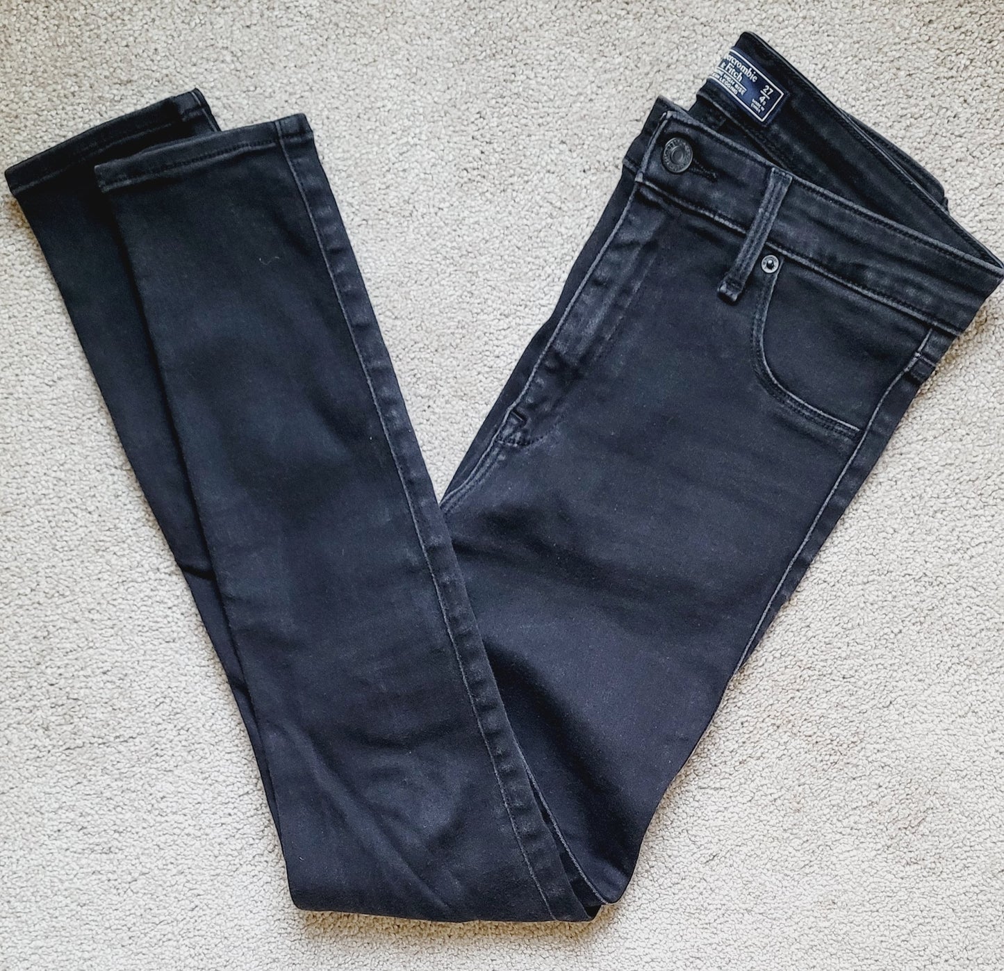 #65A Abercrombie & Fitch Women's Black Jeans Size 4