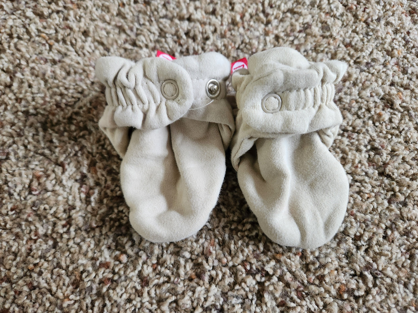 Zutano Booties - 3-6 Months in Beige