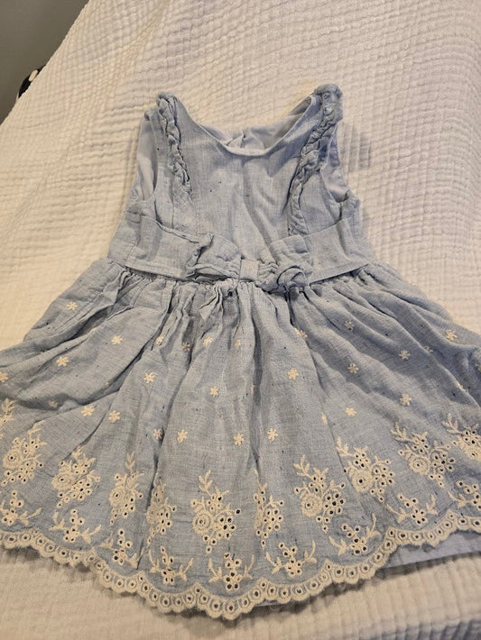 #131 Pippa & Julie Chambray dress size 24M