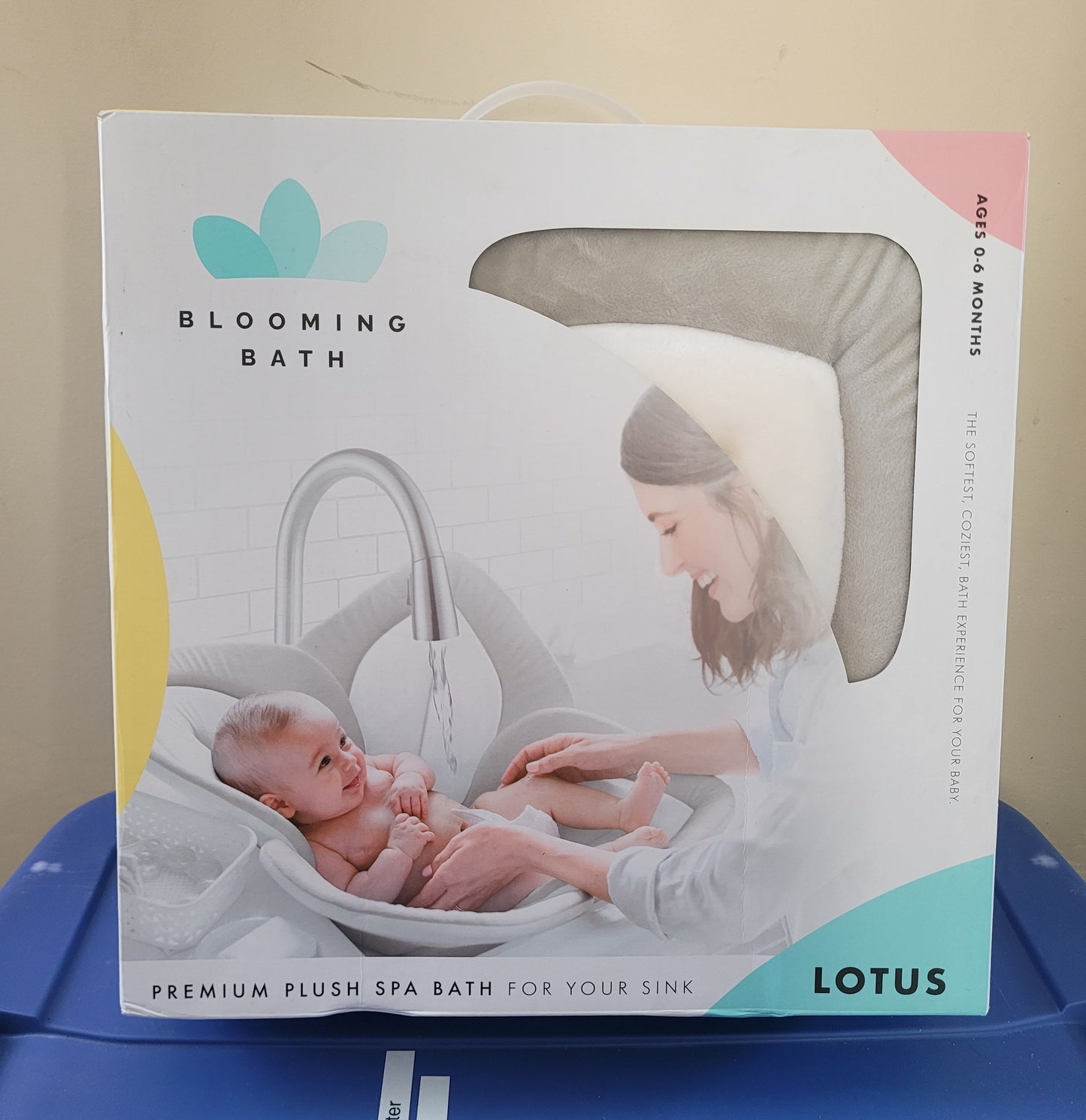 #109 NIB Blooming Bath Lotus Baby Bathing Pad