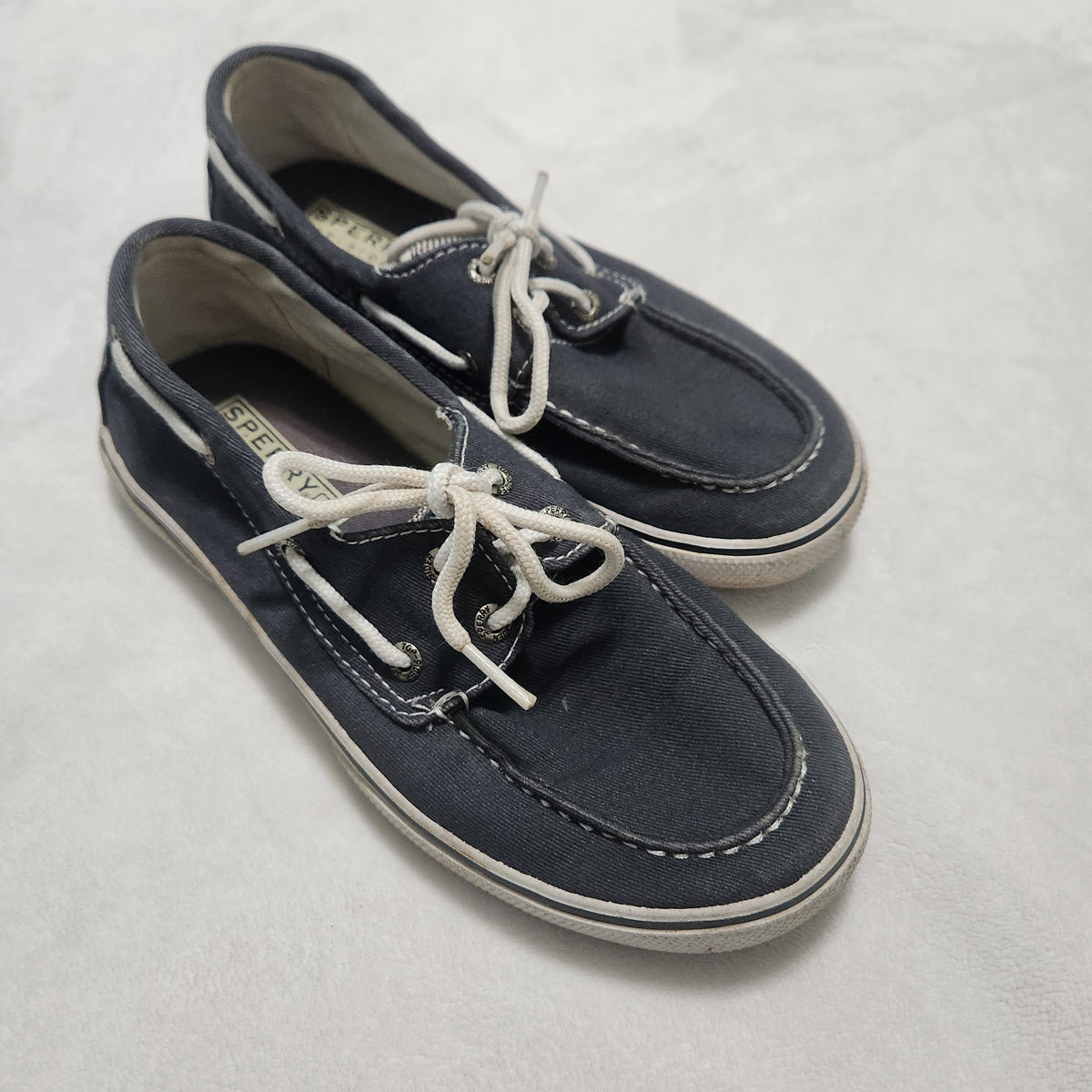 #167 Sperry Boys' Halyard Size 1.5 Navy Blue Boat Shoes
