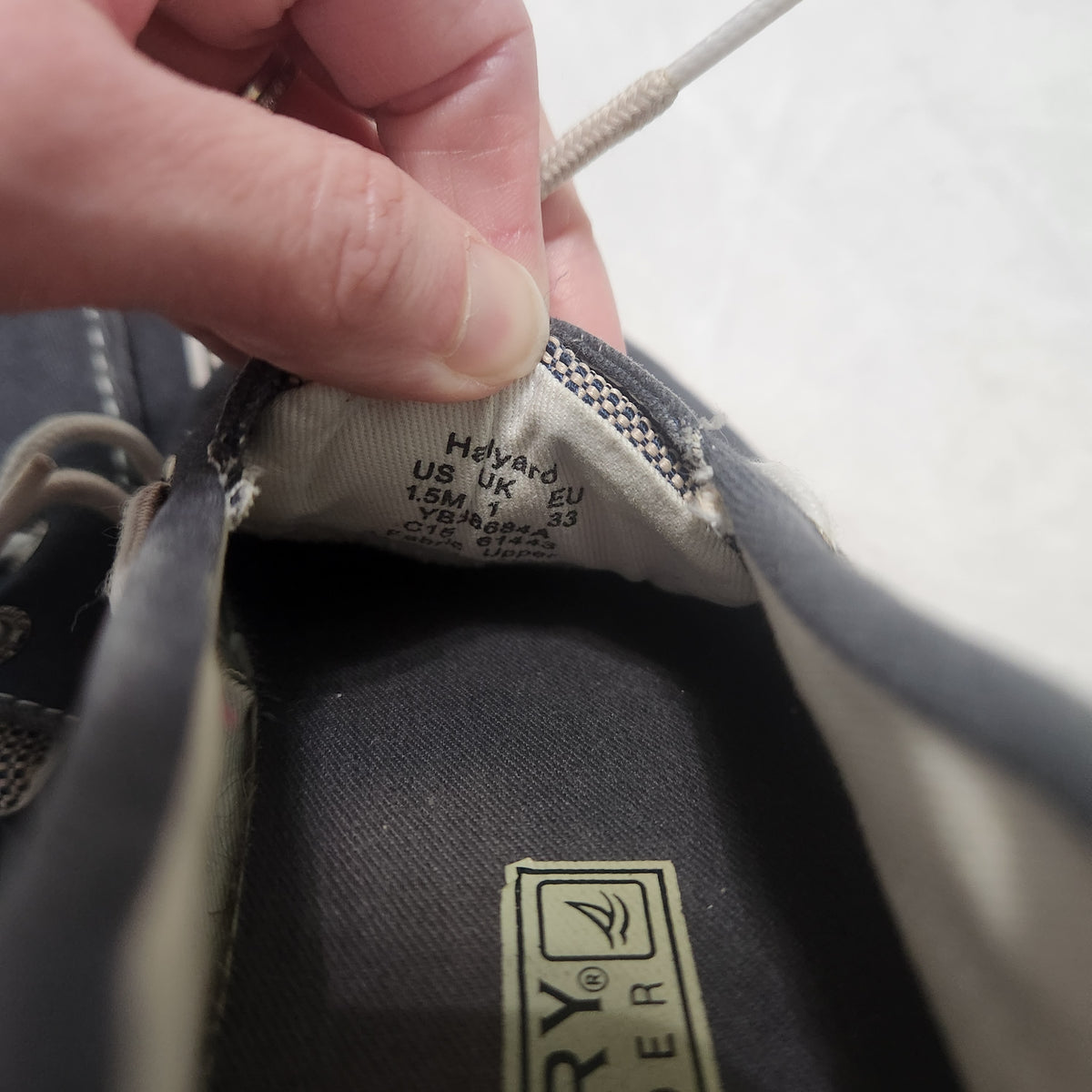 #167 Sperry Boys' Halyard Size 1.5 Navy Blue Boat Shoes
