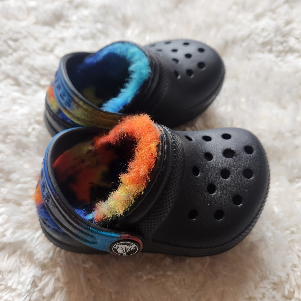 #176 Crocs Baby Size 4 Unisex Classic Lined Tie-Dye Clogs