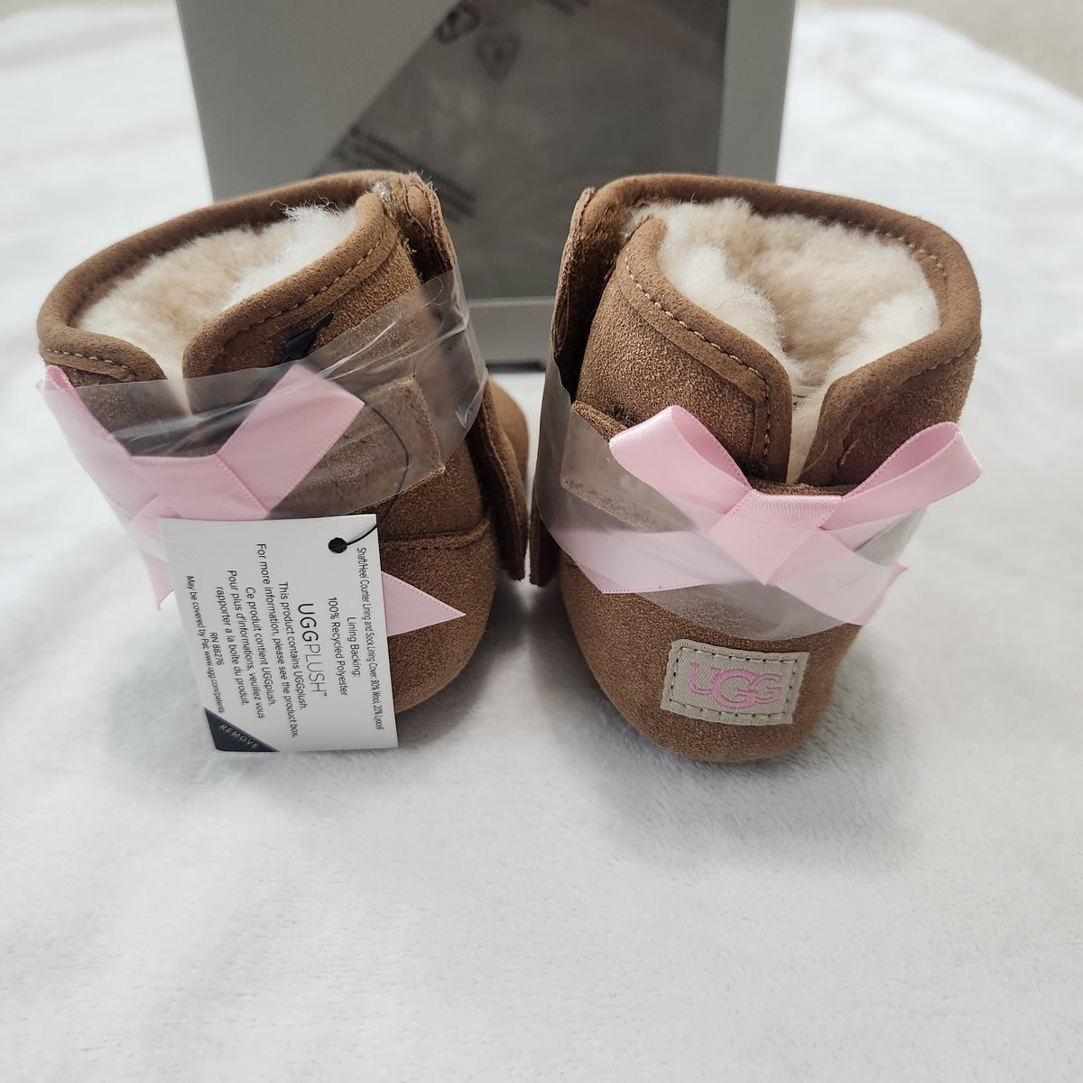 #167 NWT Ugg's Baby 2/3 Jesse Bow II Suede Booties