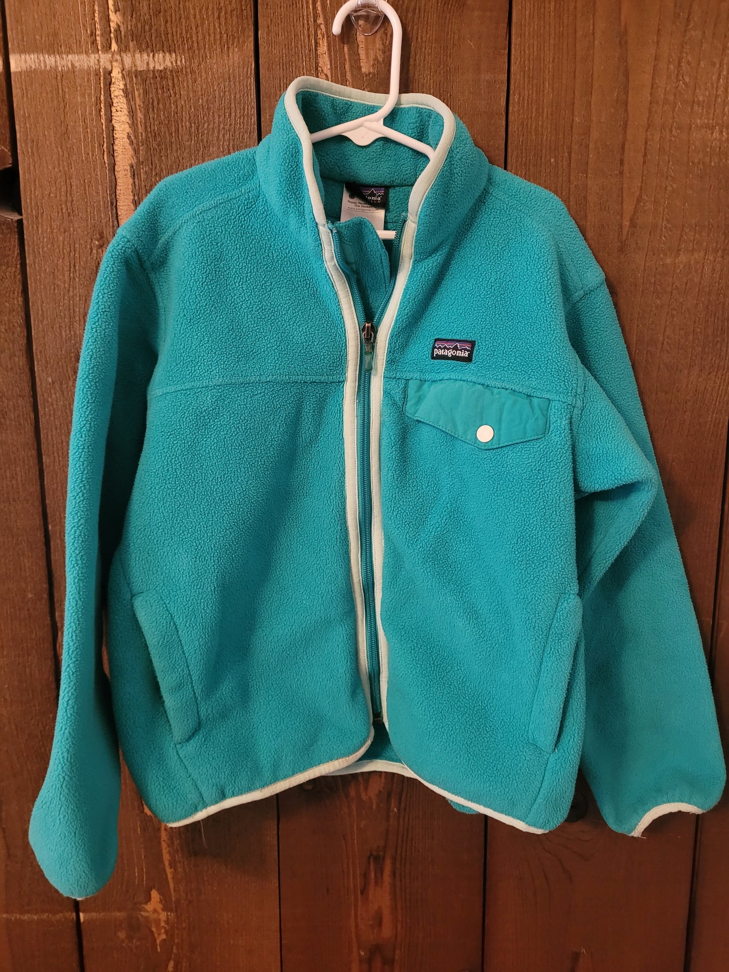 #109 *REDUCED* Patagonia Synchilla Fleece Zip-Up Girls Size S (8)